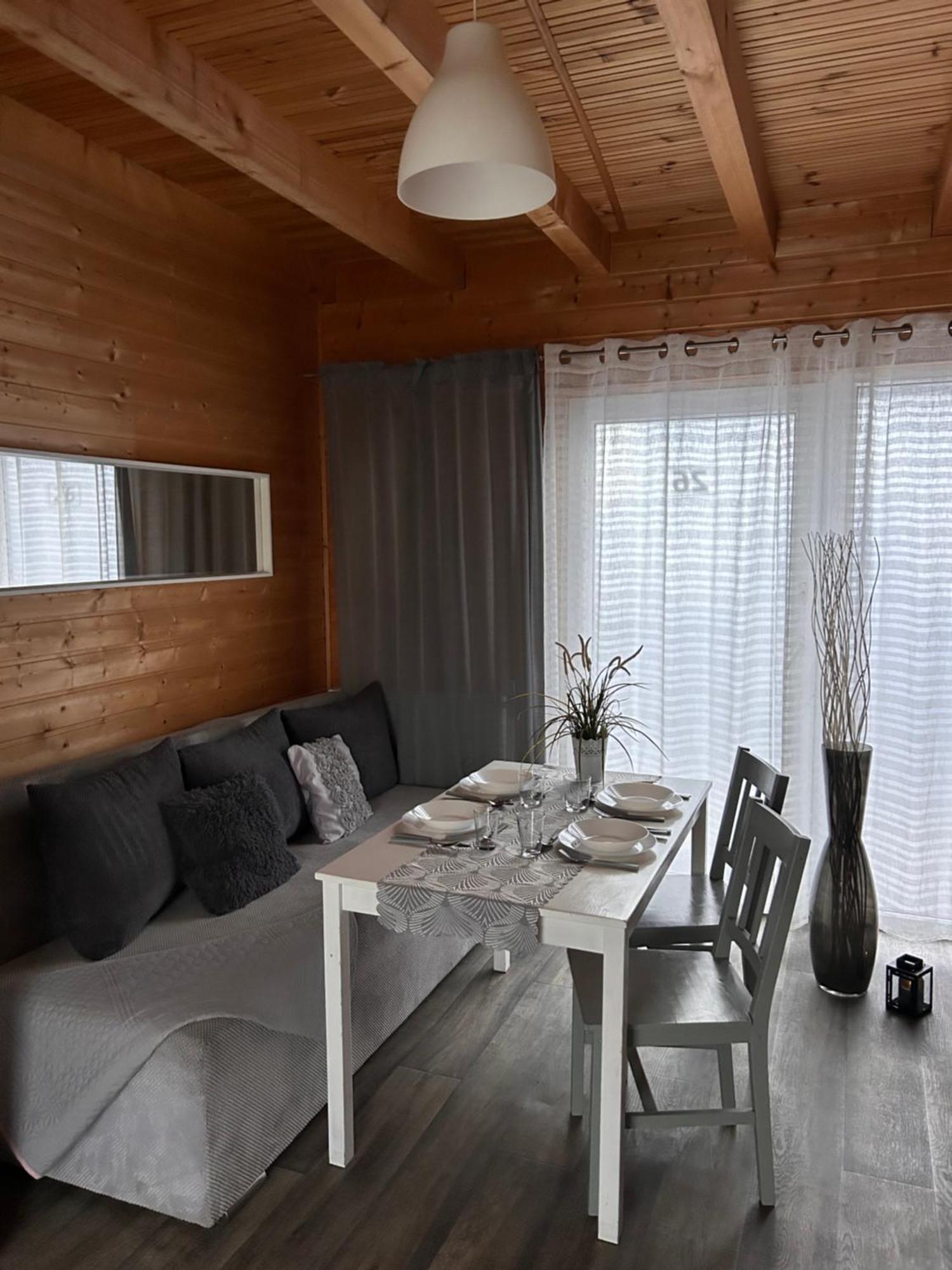 Resort Eden Domki, Apartamenty I Pokoje Jastrzębia Góra 外观 照片