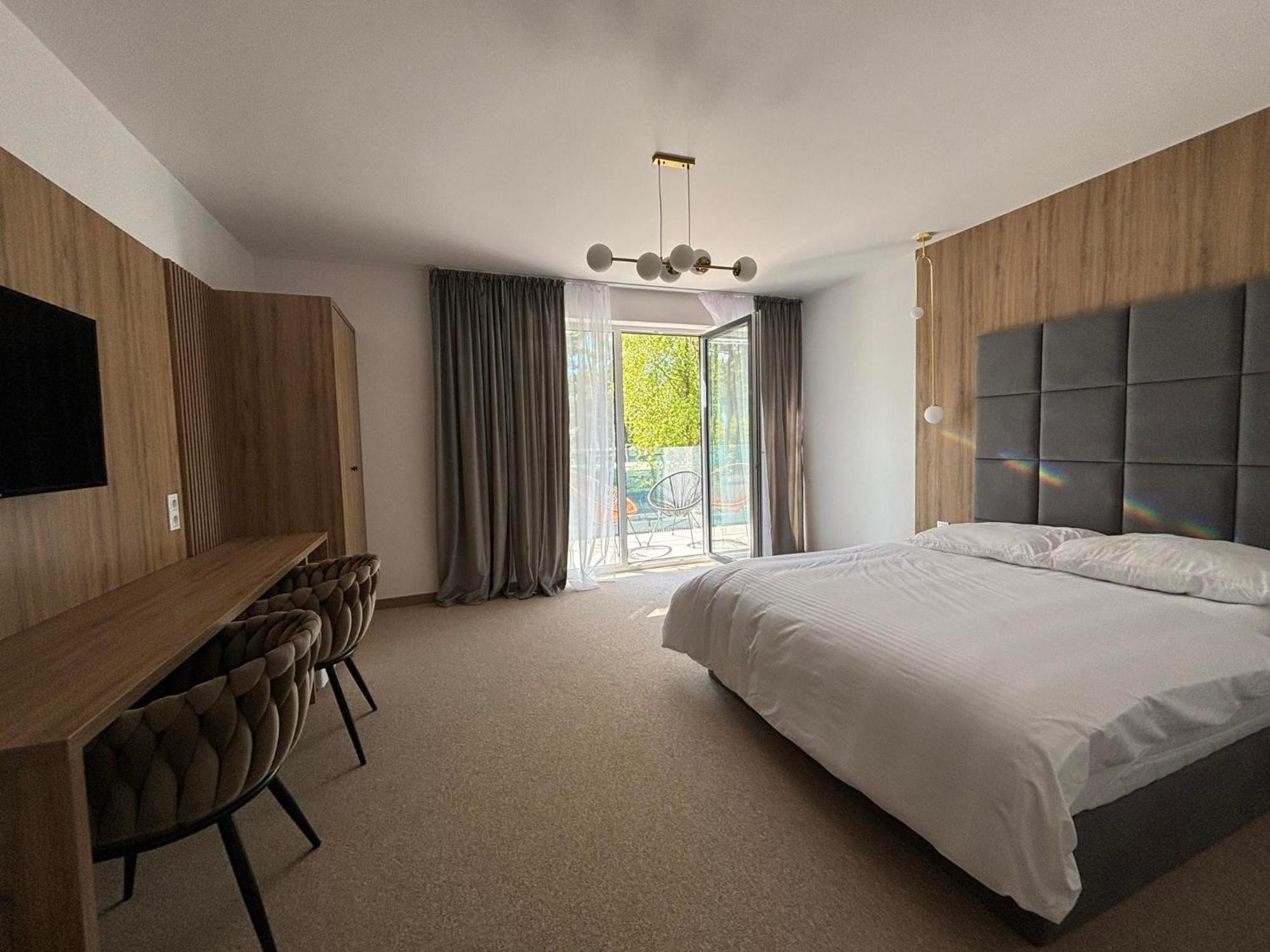 Resort Eden Domki, Apartamenty I Pokoje Jastrzębia Góra 外观 照片